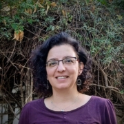 רונית נקר